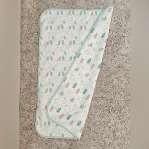 Nest Designs waterproof changing pad (cotton)